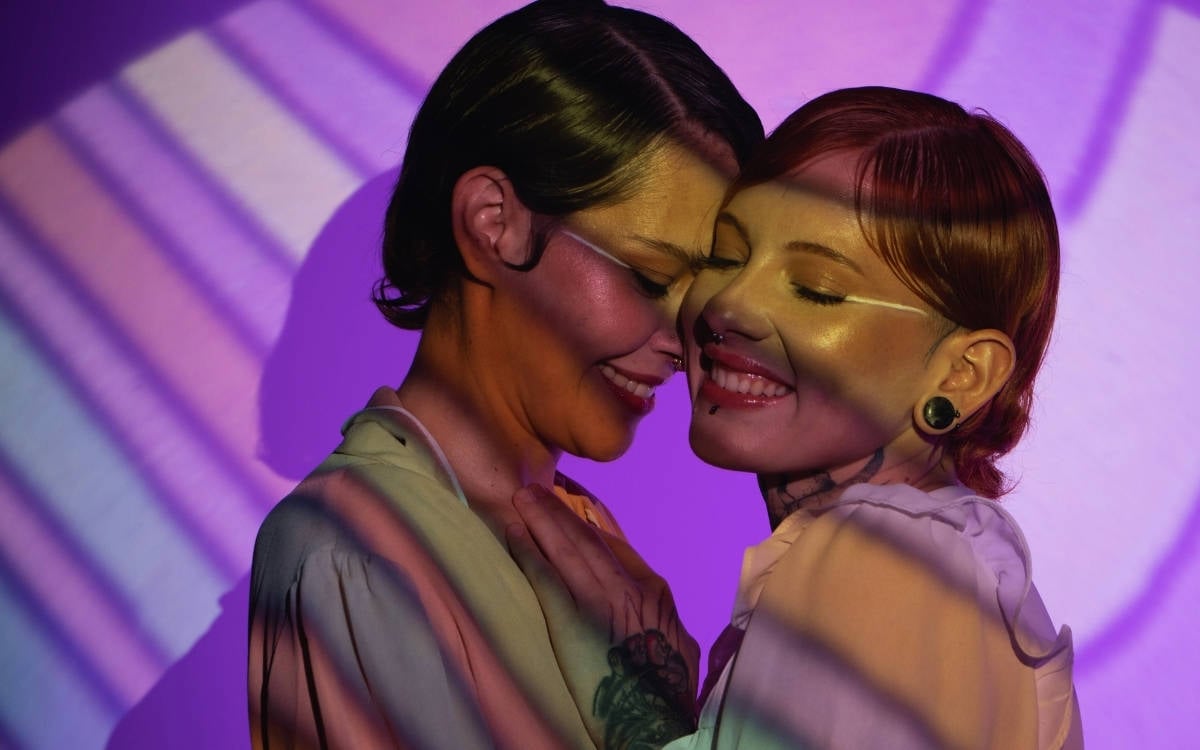 Flörtte yeni sözlük: Clear-coding ve hot-take dating