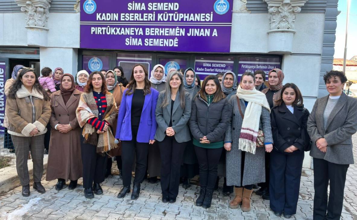 Li Wanê pirtûkxaneya berhemên jinan hat vekirin