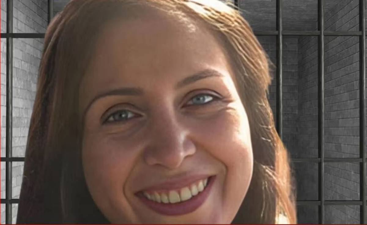 400 jinên navdar li dijî dervekirina Zahra Tabariyê bang li Îranê kirin