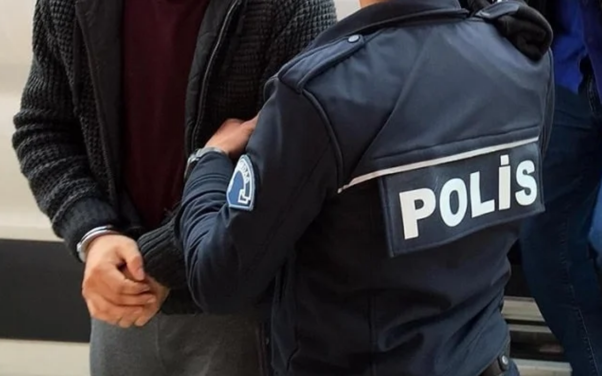 İstanbul'da IŞİD operasyonu: 8 kişi gözaltına alındı