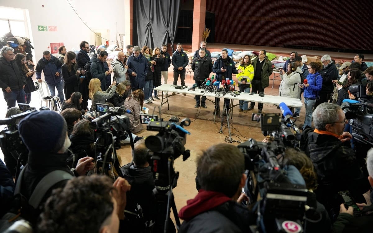 İspanya’da iki hızlı trenin çarpıştığı kazada ölenlerin sayısı 39’a yükseldi