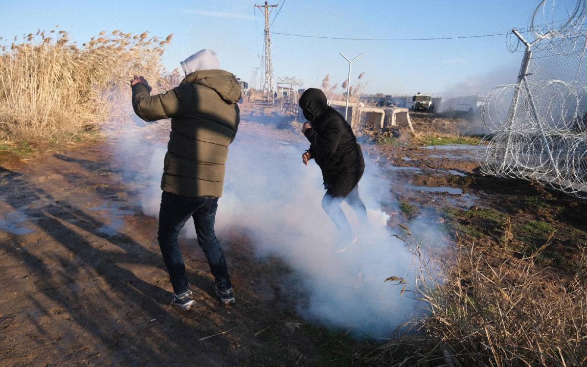 Five journalists among 22 detained in Mardin during Rojava protests