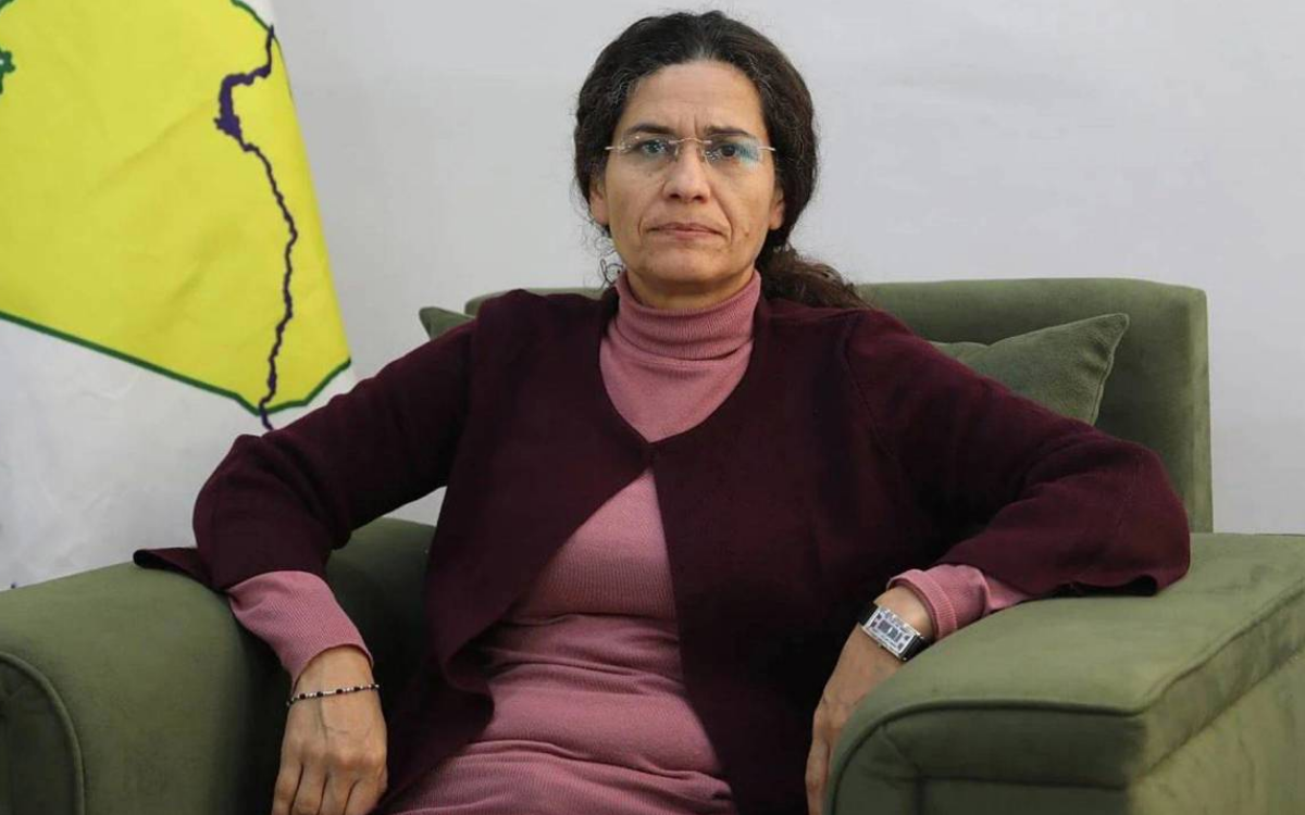 İlham Ahmed: Kobani kuşatma altında, ateşkese rağmen çatışmalar sürüyor