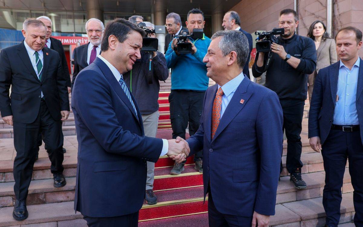 Özel’den Bahçeli’ye: Tayyip Bey’in konforunu düşünmenin memlekete ne faydası var