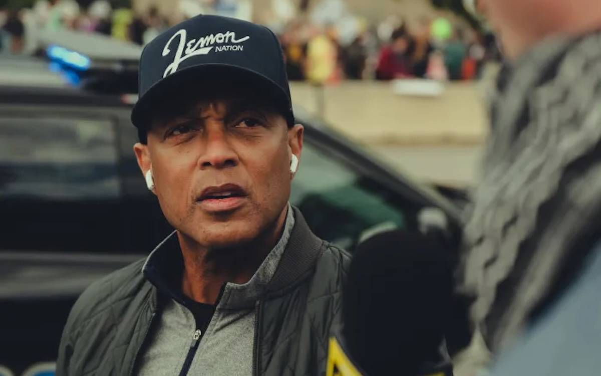 ABD: Adalet Bakanı, bağımsız gazeteciyi gözaltına aldırmakla öğündü ama tutuklatacak yargıç bulamadı