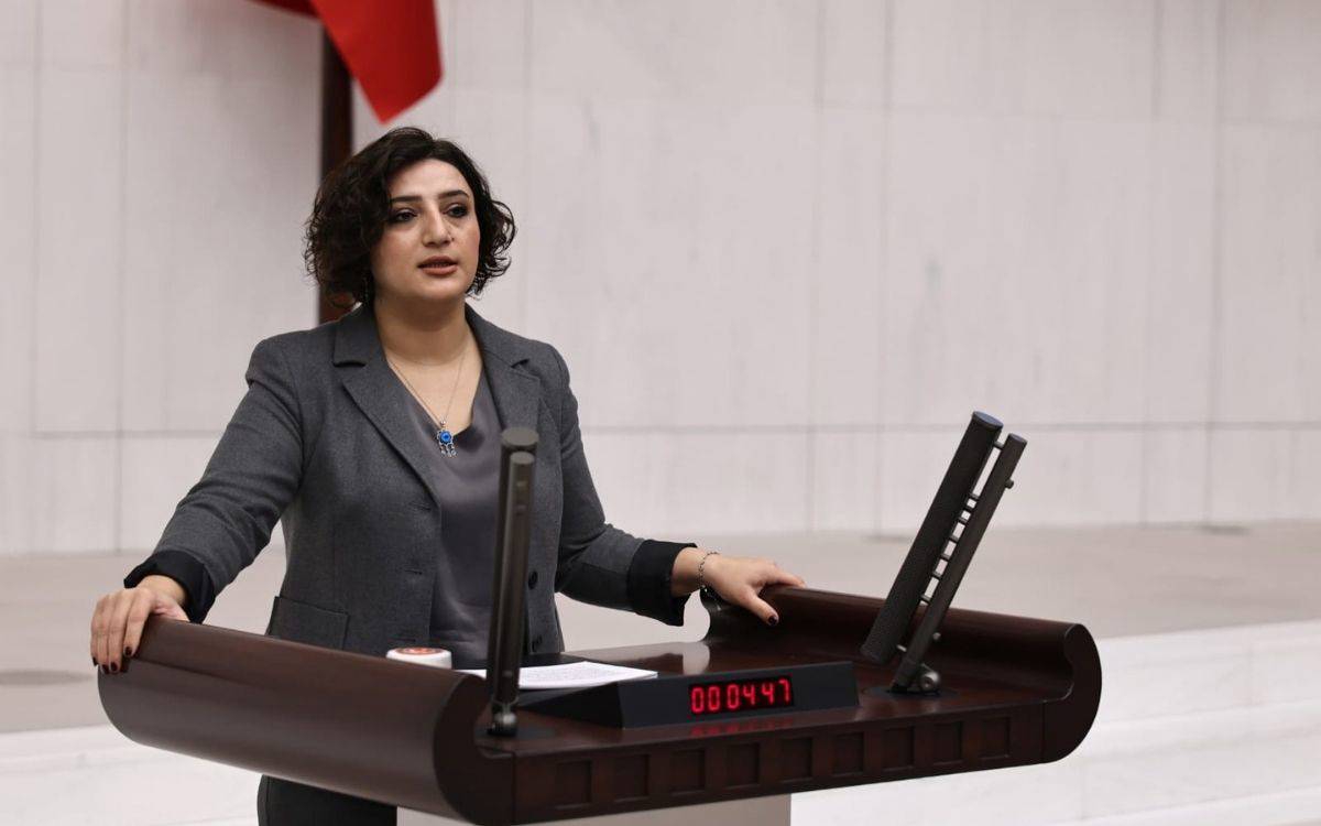 DEM Partili Sarıtaş’tan Bakan Gürlek’e Eruh’taki istismar davasıyla ilgili 5 soru