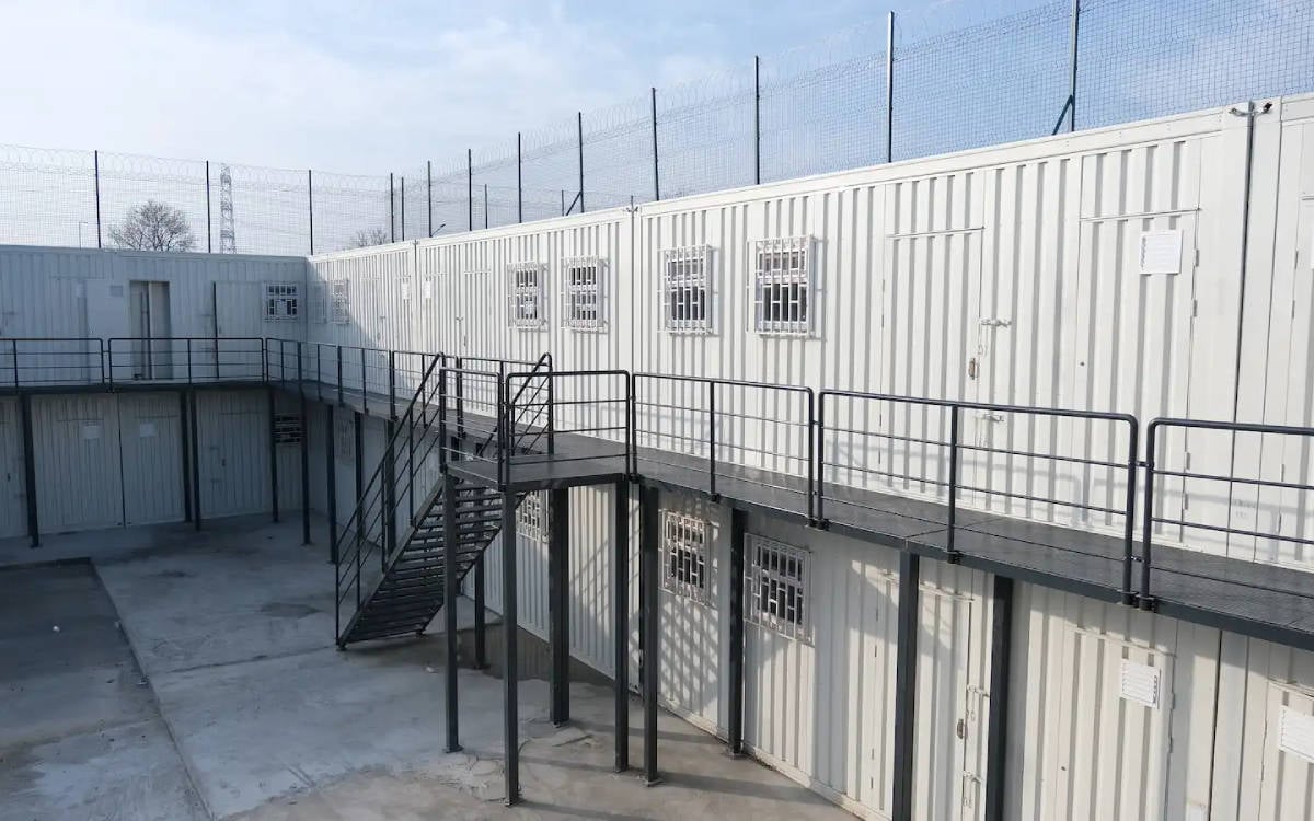 Gazeteci Siahgourabi Fransa vizesi beklerken İran’a sınır dışı edilme riskiyle karşı karşıya