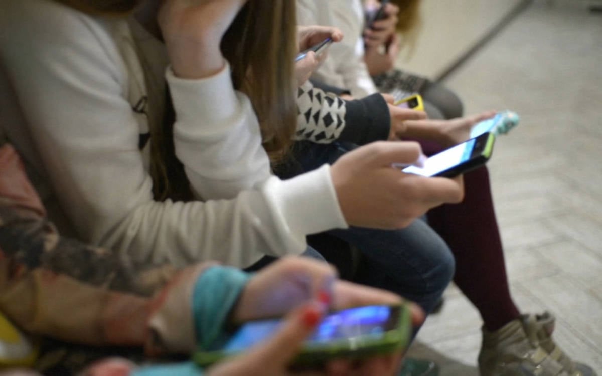 Sosyal medya için yaş sınırı TBMM'de: 15 yaş altına yasak geliyor