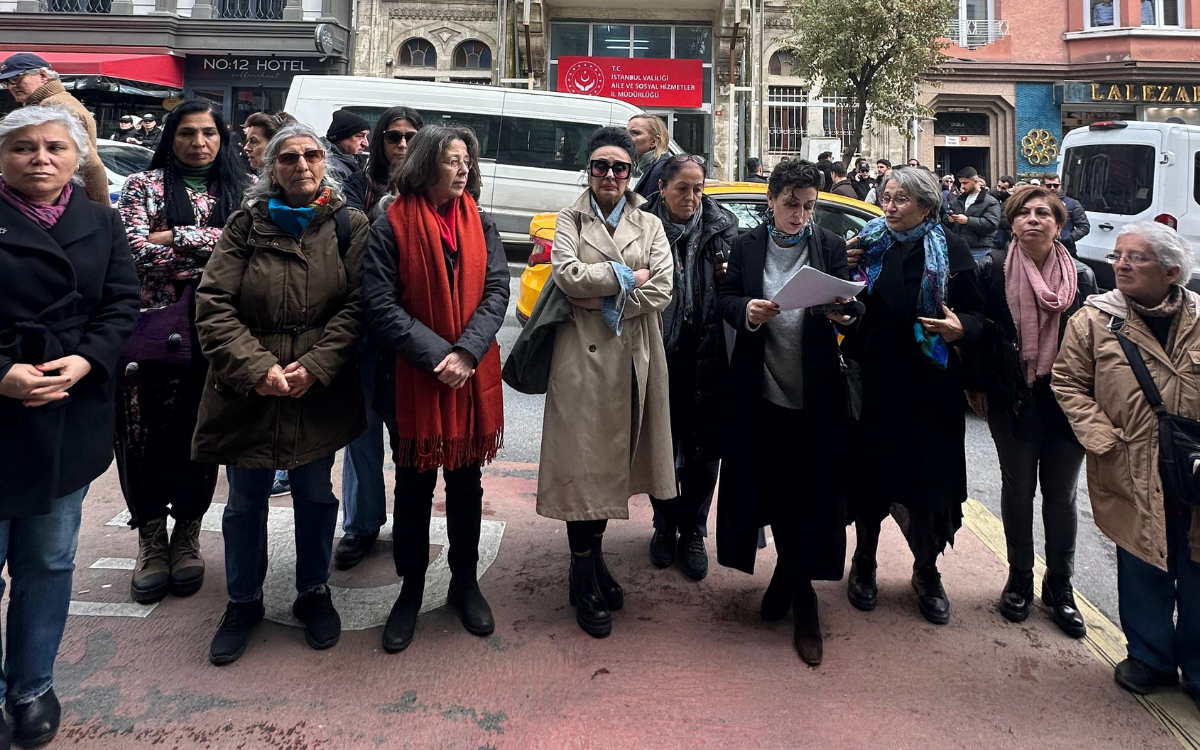 İHD Kadın Komisyonu’ndan erkek şiddeti protestosu: Erkek egemen aile kadınları öldürüyor