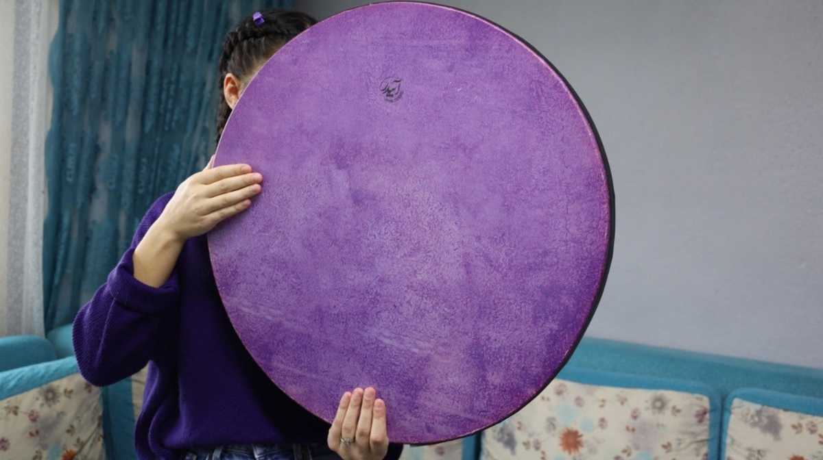 "Bir çocuğun yeri dört duvar değil; okul, sokaklar, müzik ve hayaller olmalı"