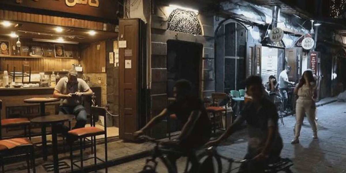 Suriye geçici hükümetinden Şam'da alkol satışına geniş kısıtlama