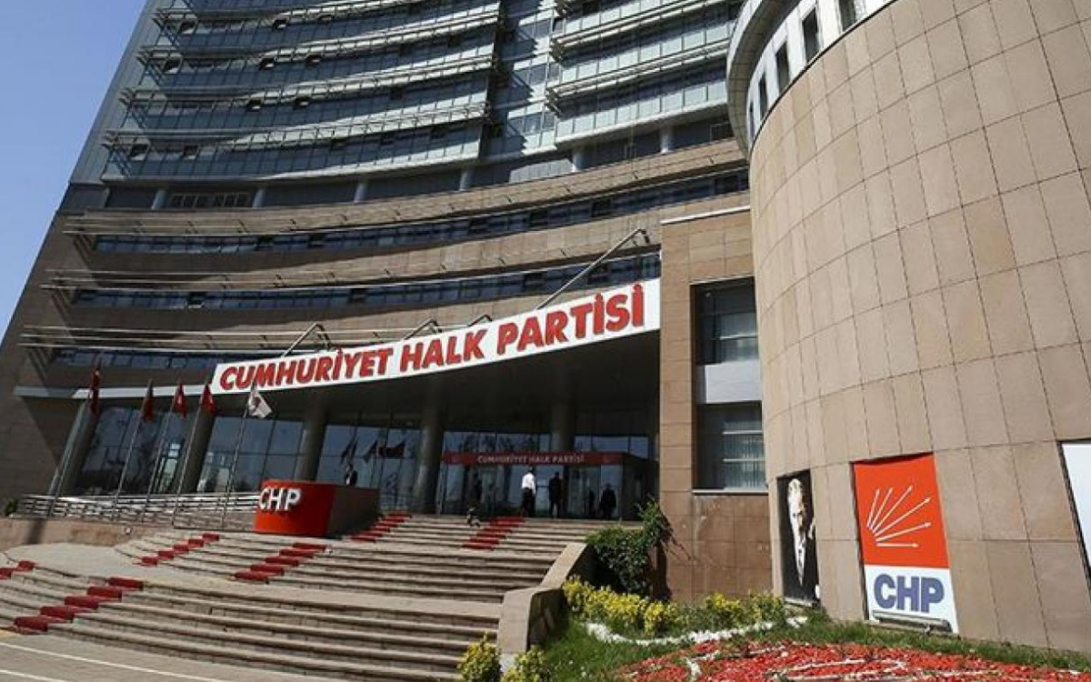 CHP, AKP ile bu yıl da bayramlaşmayacak
