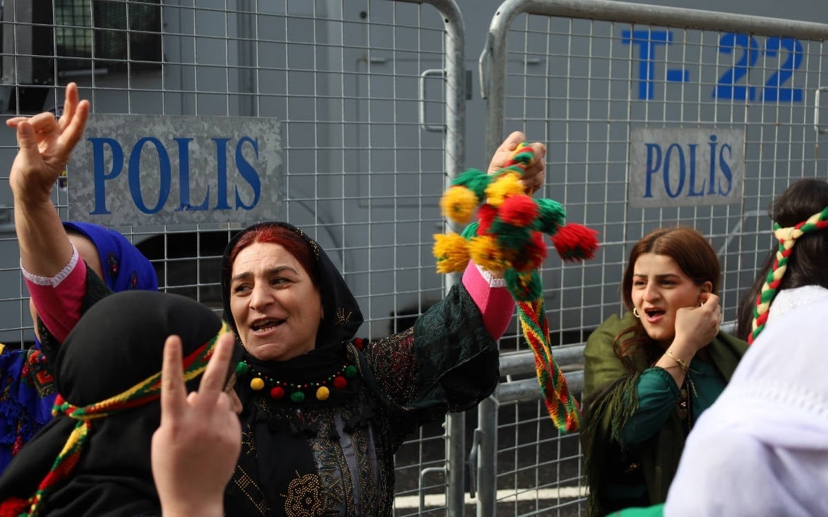 Siyasi parti liderlerinden Newroz mesajları