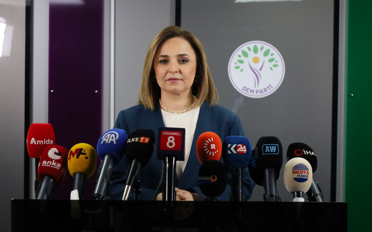 DEM Parti’den Bahçeli'nin "süreci aceleye getirmenin alemi yok" sözlerine yanıt