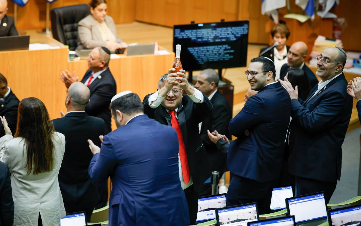 İsrail, Filistinlileri hedef alan idam yasasını Meclis’ten geçirdi