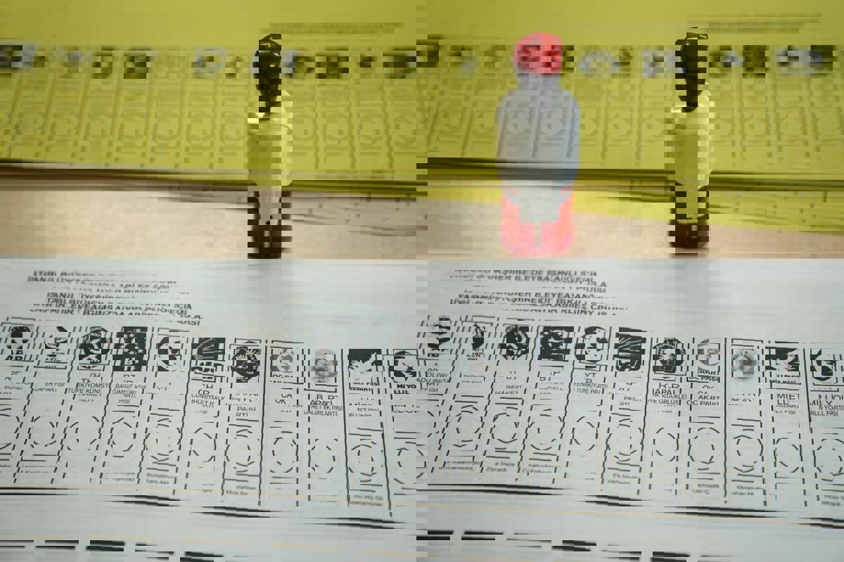 31 belediye başkanı görevden alındı, 13'üne kayyım atandı