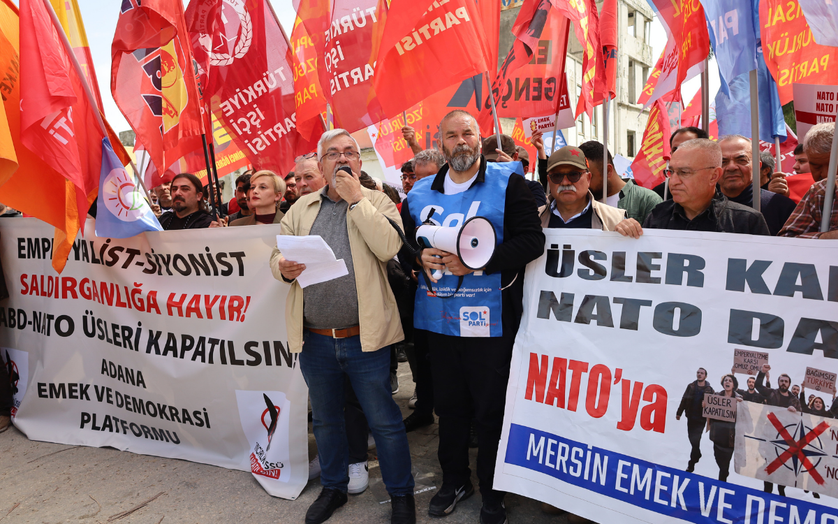 Birçok kentte NATO karşıtı eylemler: "Üsler kapatılsın"