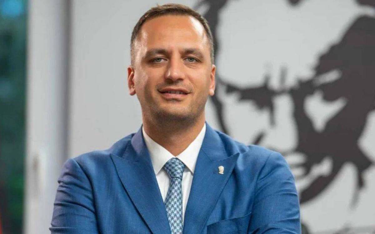 Bornova Belediye Başkanı Ömer Eşki serbest bırakıldı