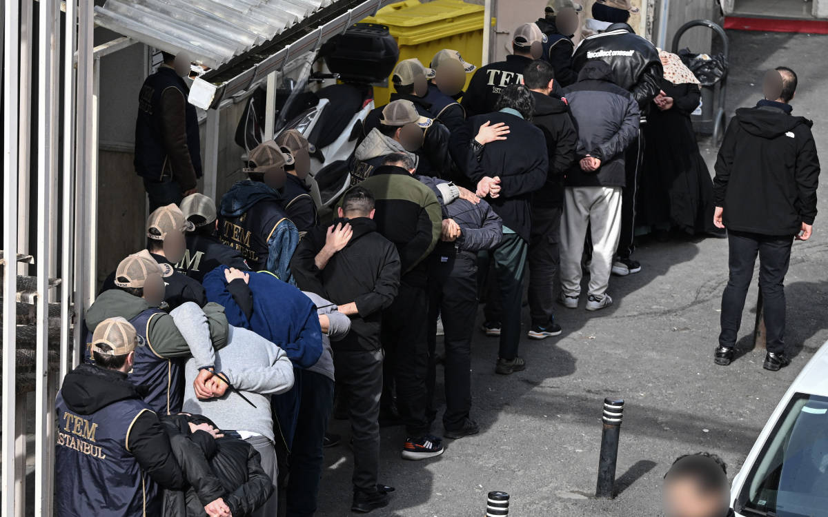 İsrail Konsolosluğu’na yönelik saldırıda gözaltına alınan 12 şüpheli adliyede