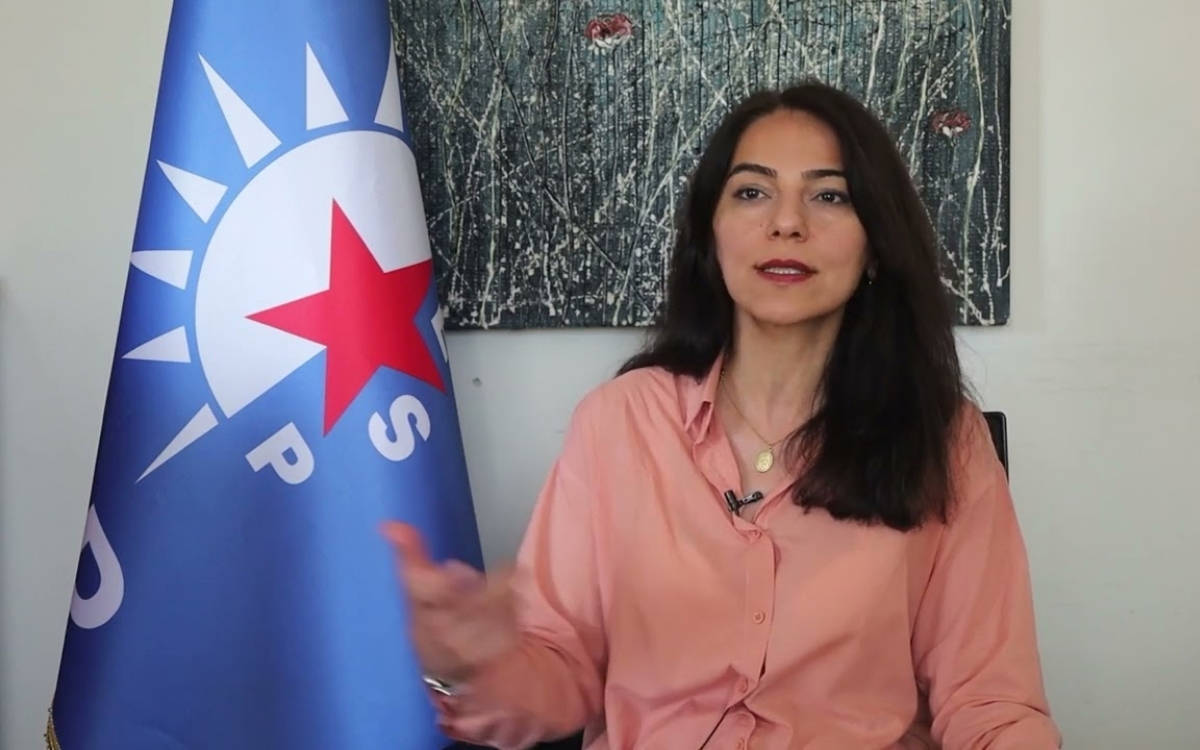 ESP Eş Genel Başkan Yardımcısı Sezin Uçar, gözaltına alındı