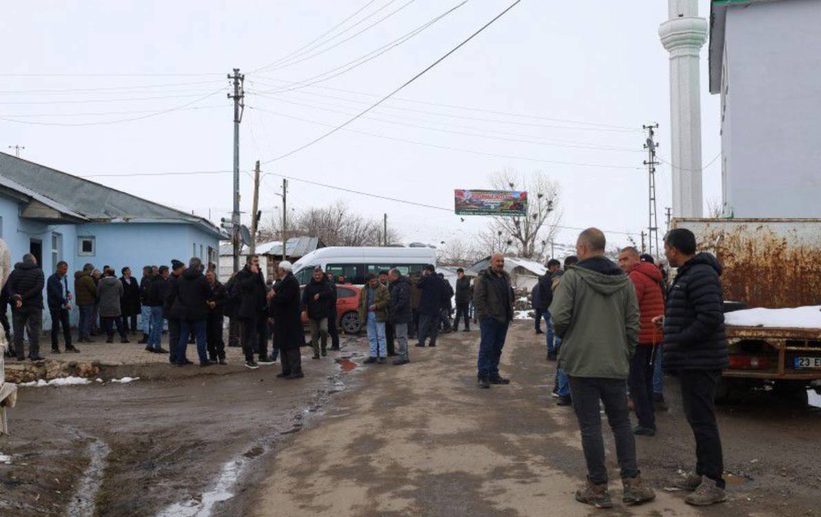 Welatiyên Kanîreşê: Em nahêlin xwezaya me ji rantê re were vekirin