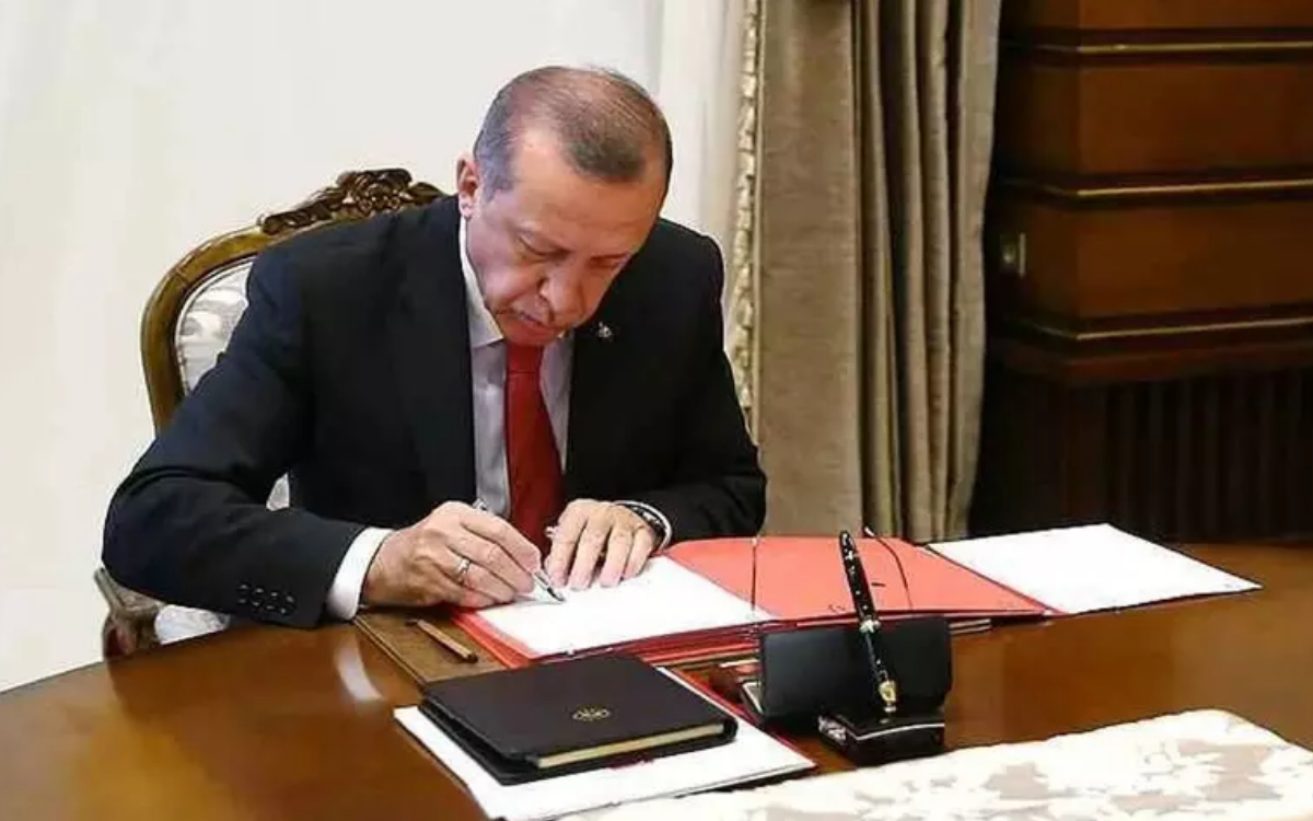 7 ülkeye yeni büyükelçi atandı, 3 büyükelçi merkeze çekildi