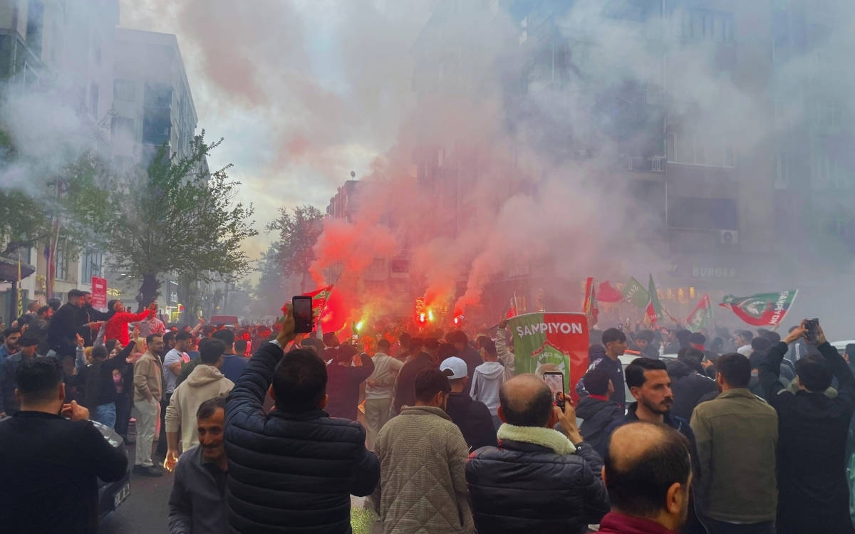 Amedspor, Süper Lig’e çıktı: “Silav Super Lig!”