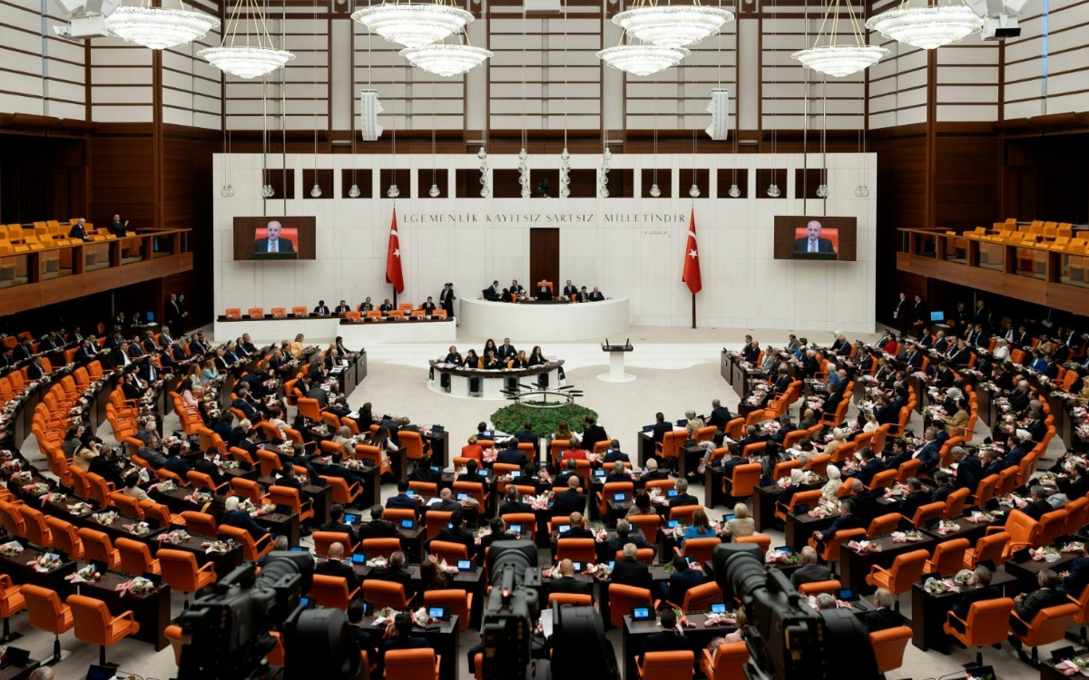 Okullara 165 bin personel atanması teklifi Meclis gündeminde