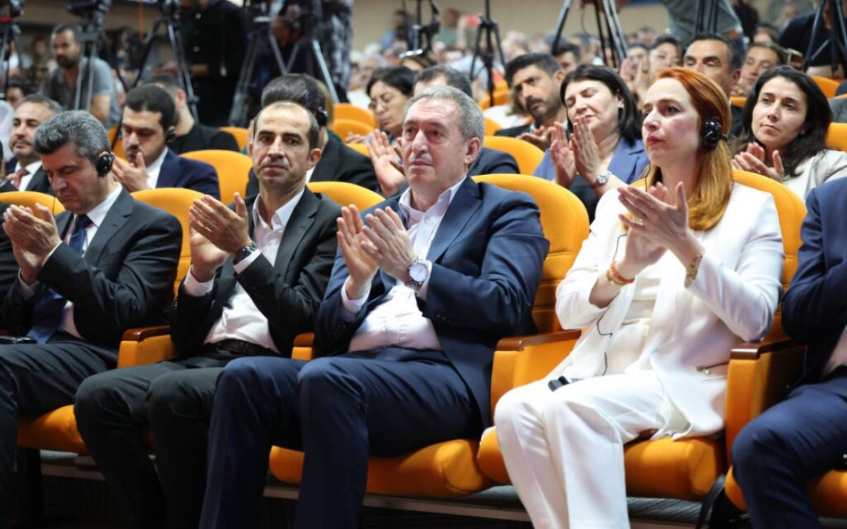 Forûma Aştî û Azadiya Civakî: Divê em bi hev re xwedî nasnameyê cuda derbikevin