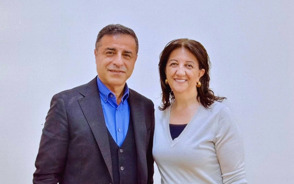 Pervin Buldan’dan Selahattin Demirtaş’la yeni fotoğraf