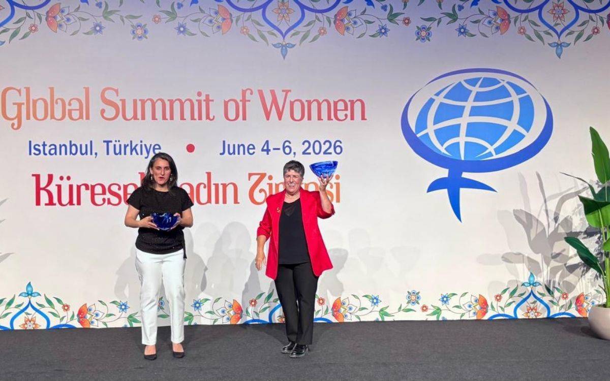 Canan Güllü ve Canan Dağdeviren’e Küresel Kadın Liderlik Ödülü