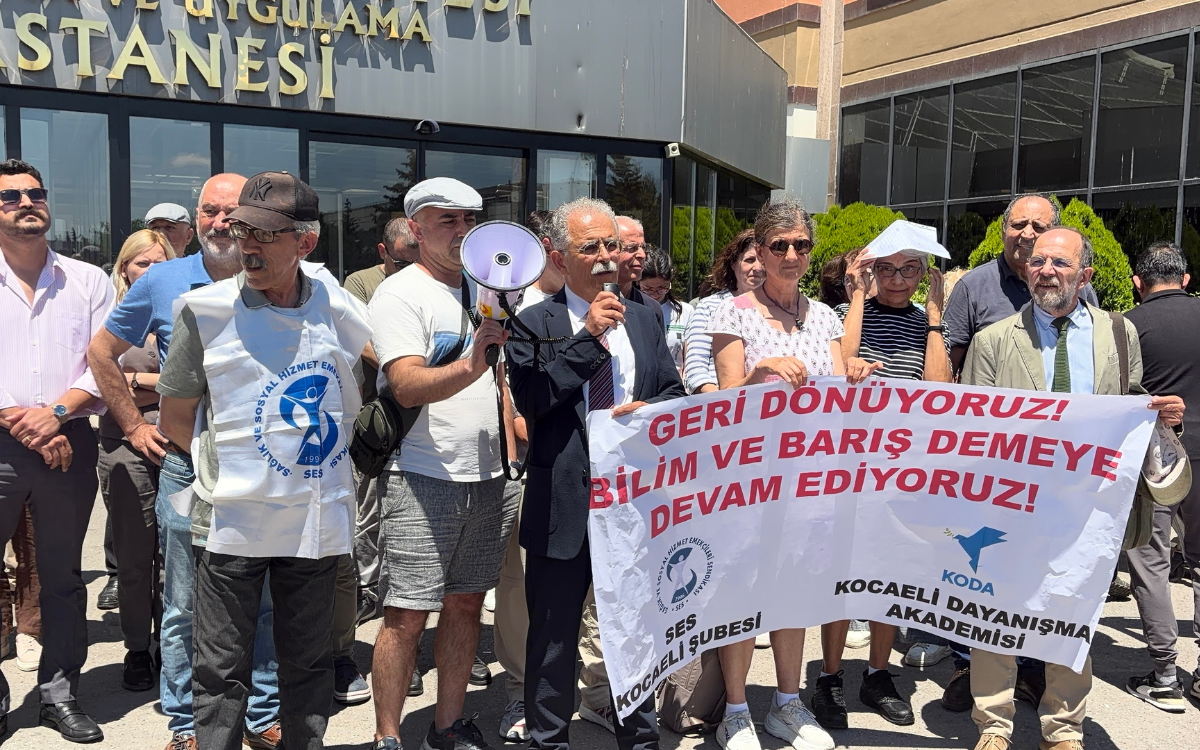 Prof. Dr. Zelal Ekinci görevine iade edildi