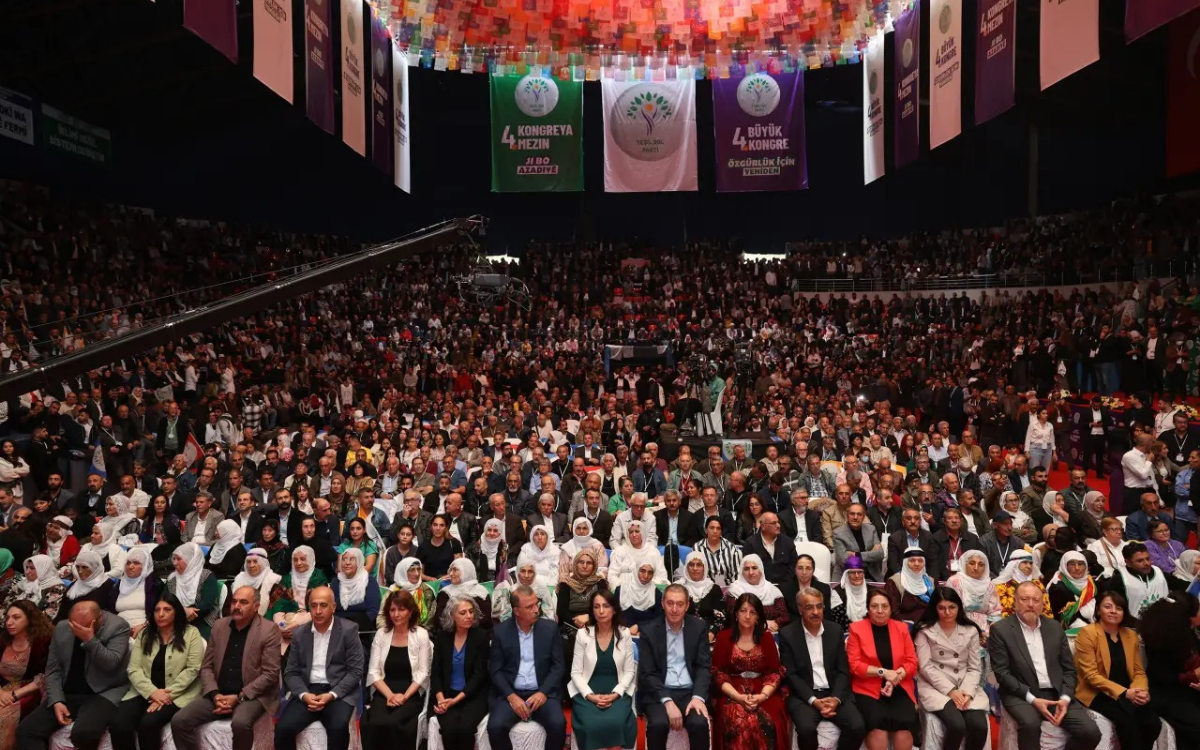 DEM Parti’den kongre öncesi yeniden yapılanma takvimi