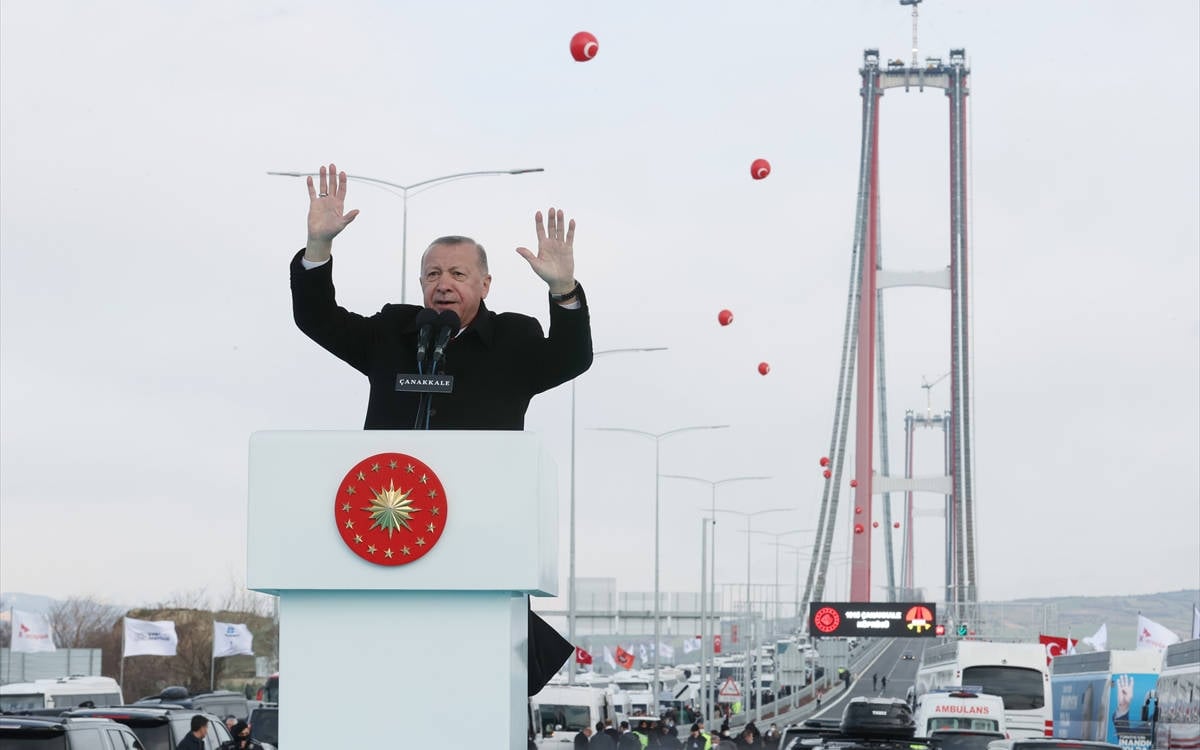 Otoyol ve köprü ücretlerine zam