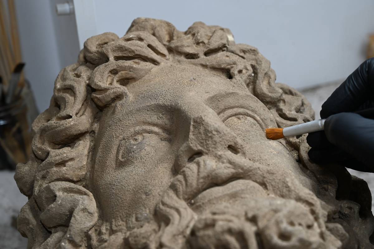 Roman-era healing god statue, wrestler tomb found in Turkey's Aspendos
