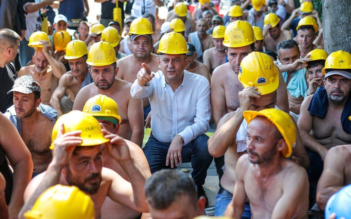 Özel’den maden işçilerine destek: “Gücünüz bu holdinge niye yetmiyor?”