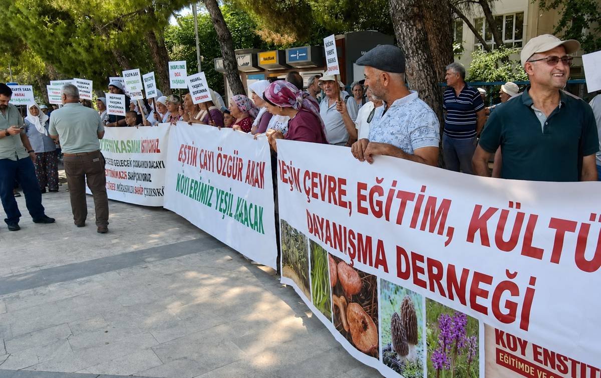 Çimento fabrikasına "ÇED olumlu" raporu verileceği haberiyle Deştin'de halk "Adalet Nöbeti"ne başladı
