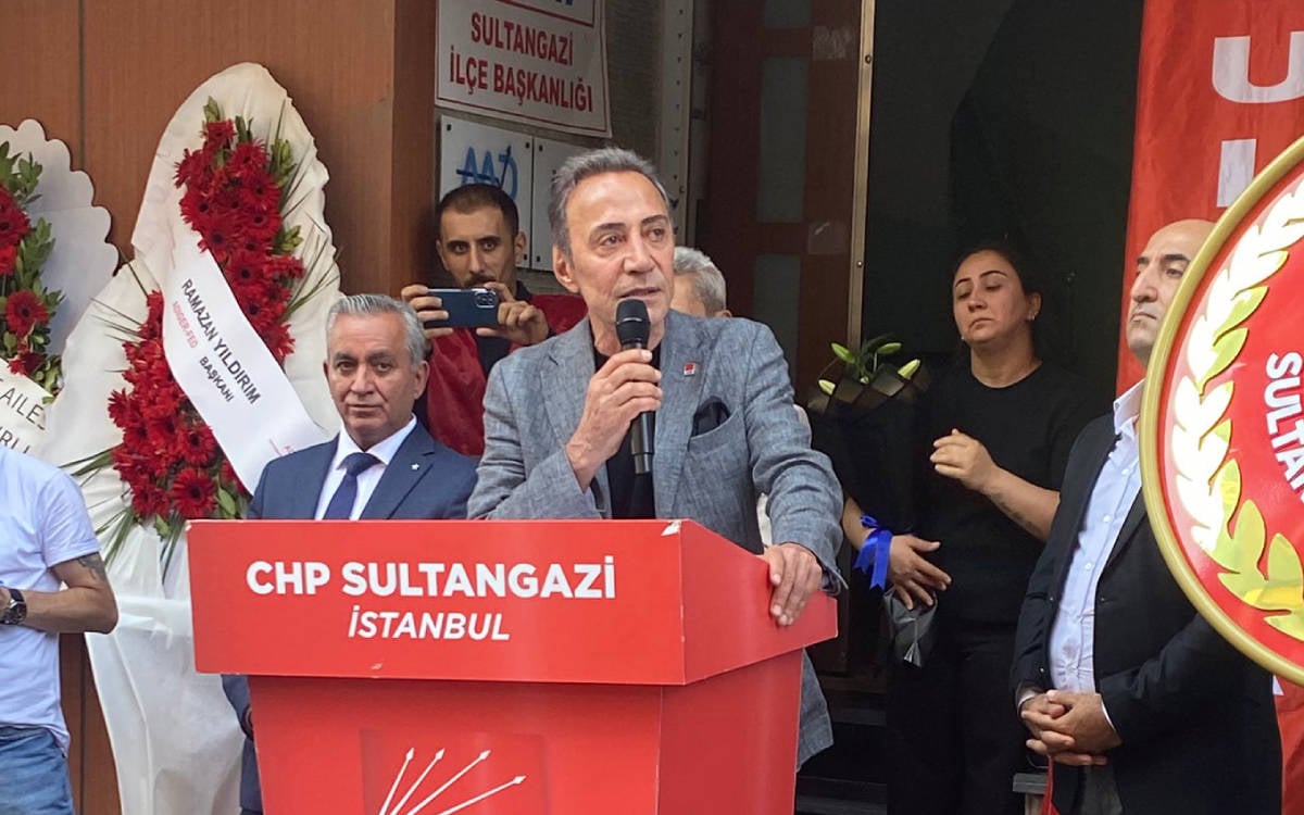 Kadına şiddet görüntüleri ortaya çıkan Berhan Şimşek CHP MYK'den istifa etti