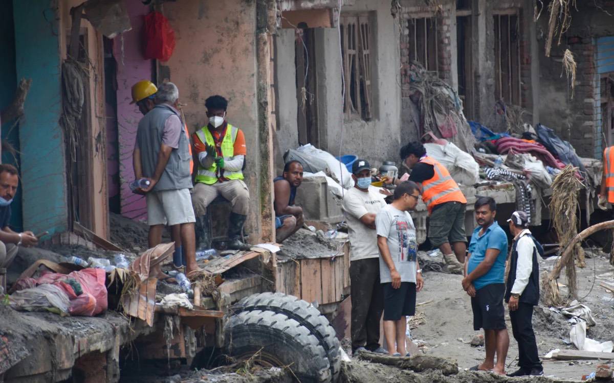 Nepal-Tibet sınırındaki felakette can kaybı 1.250’yi aştı: 20 bin ev yıkıldı
