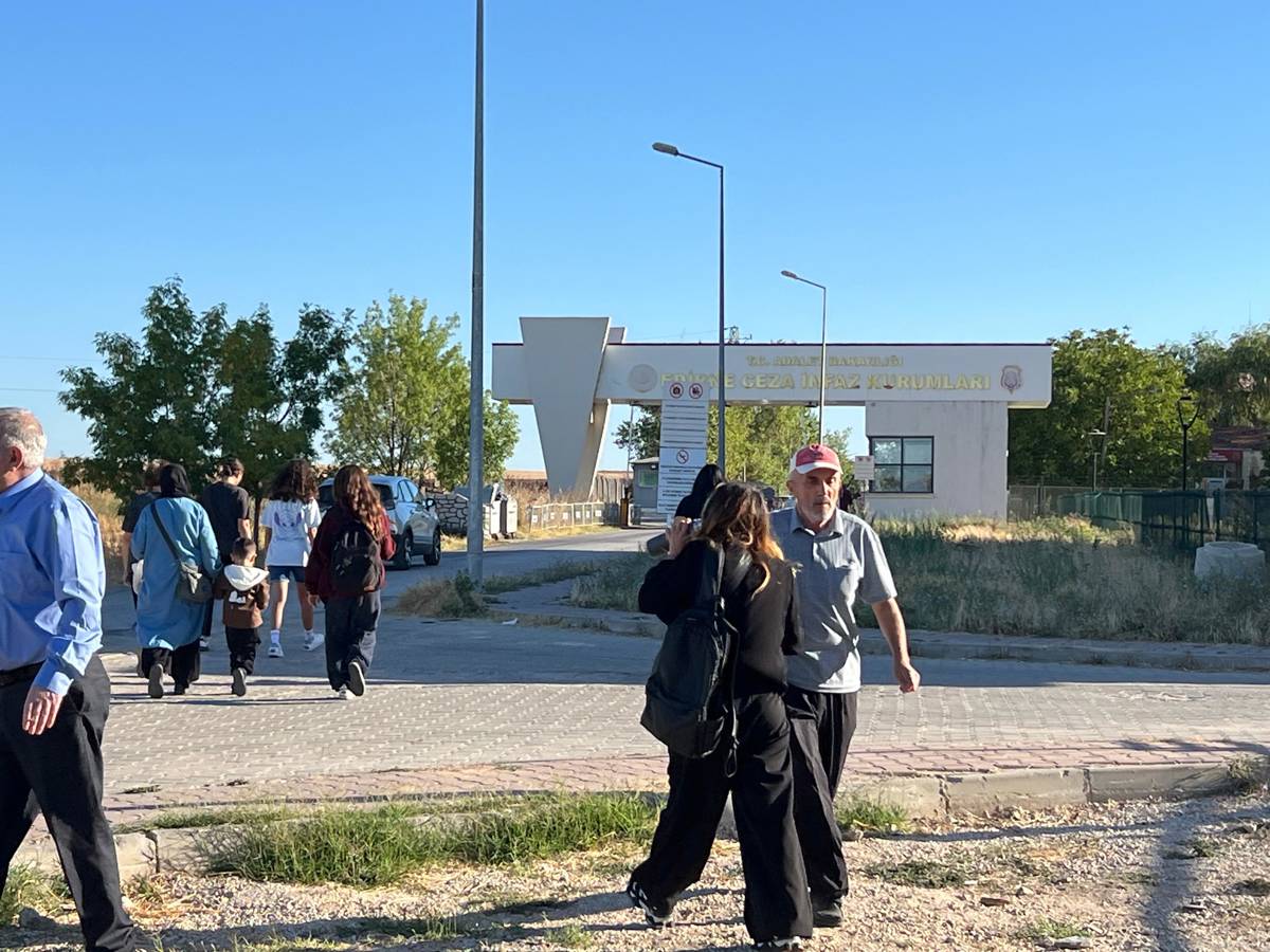 Selçuk Mızraklı tahliye oluyor