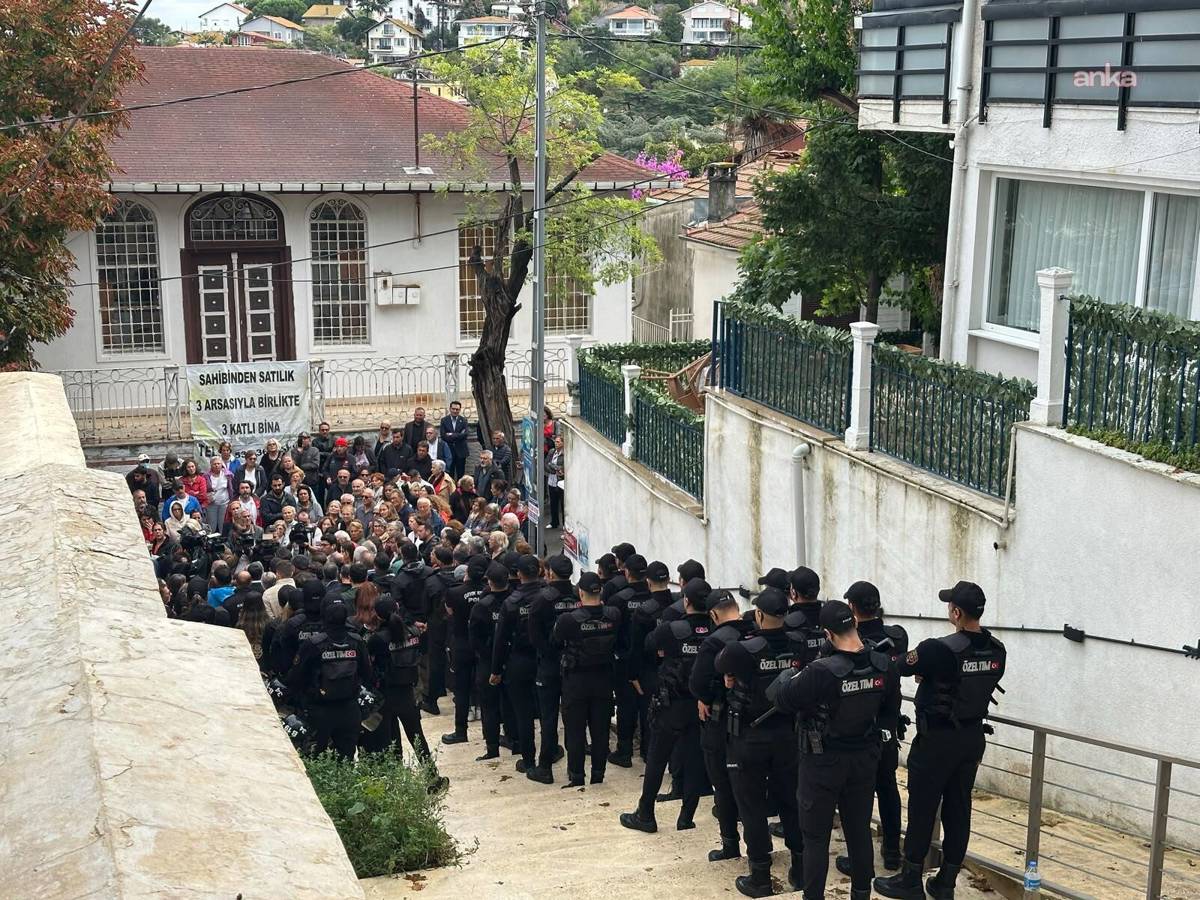 AKP takes control of another İstanbul district after opposition members change sides