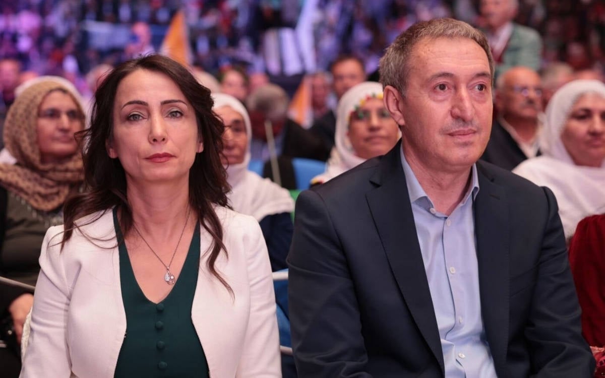Bakırhan Diyarbakır’da, Hatimoğulları Erzurum’da konuştu