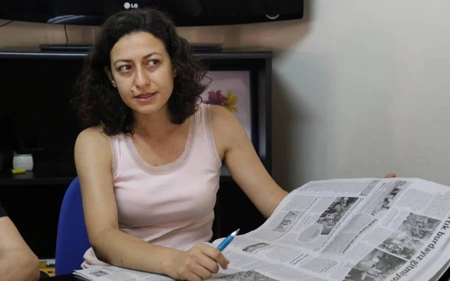 Derya Okatan cezaevinden mesaj gönderdi: “Bu yanlışlığın çözüleceğini umuyorum”