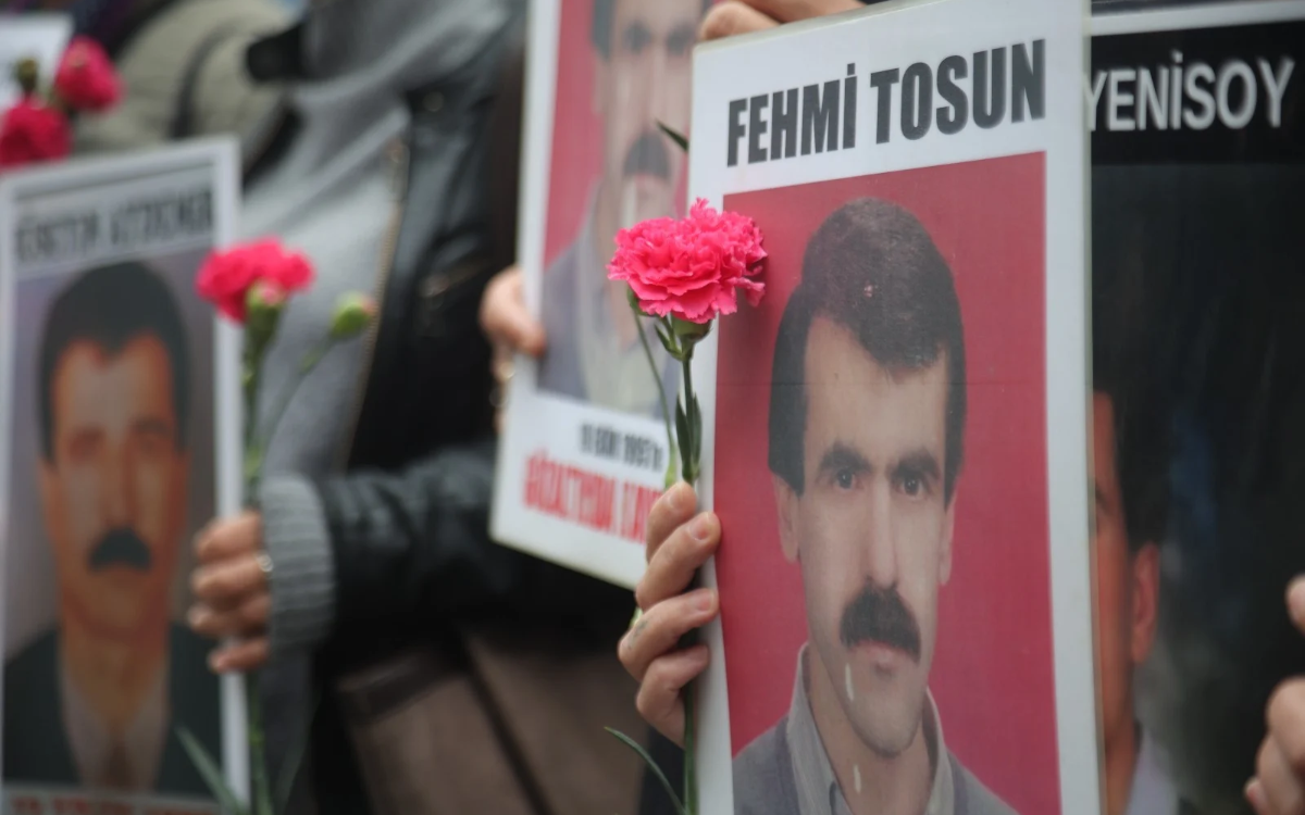 "Barıştan bahsedecekseniz Cumartesi Anneleri’ne bir mezar yeri gösterin"
