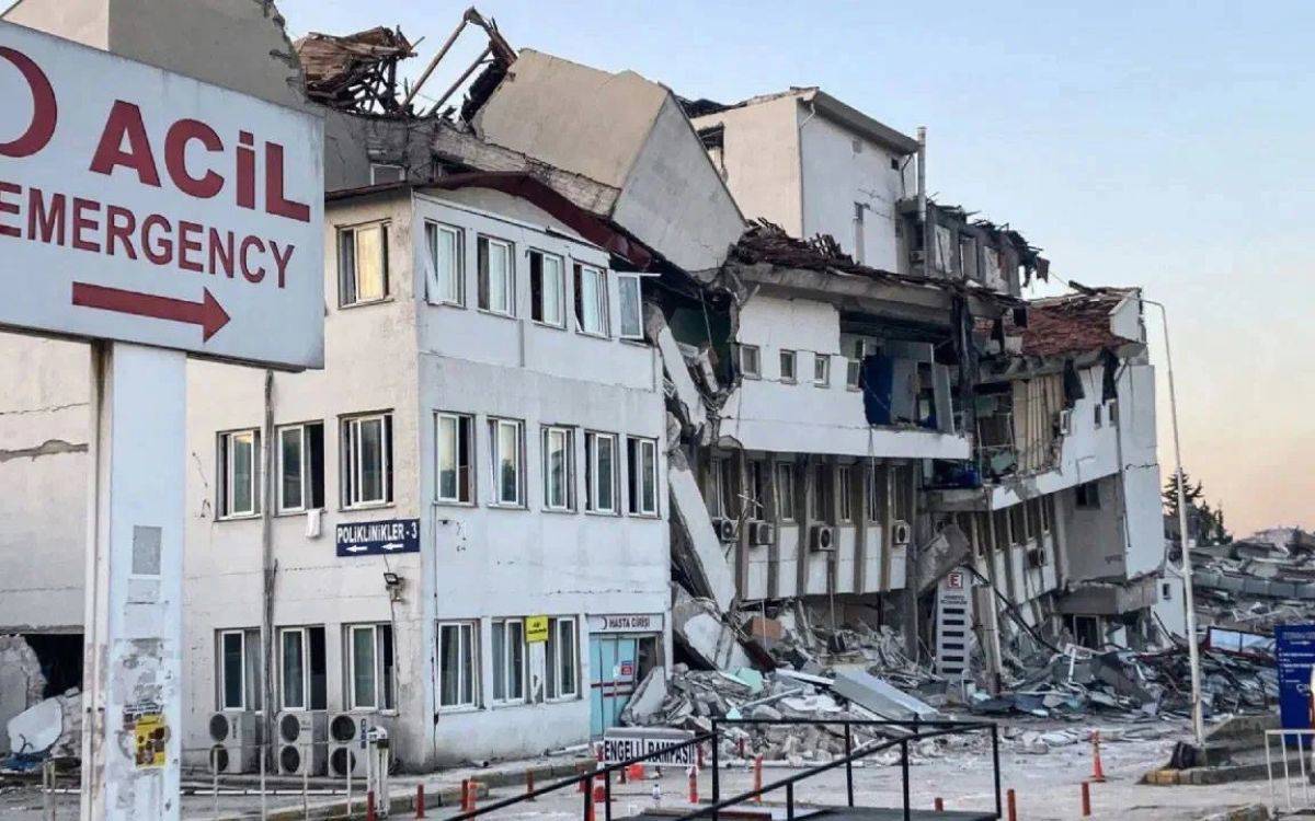 Bilirkişi raporu: İskenderun Devlet Hastanesi’nin göçme riski 2012’de tespit edilmiş