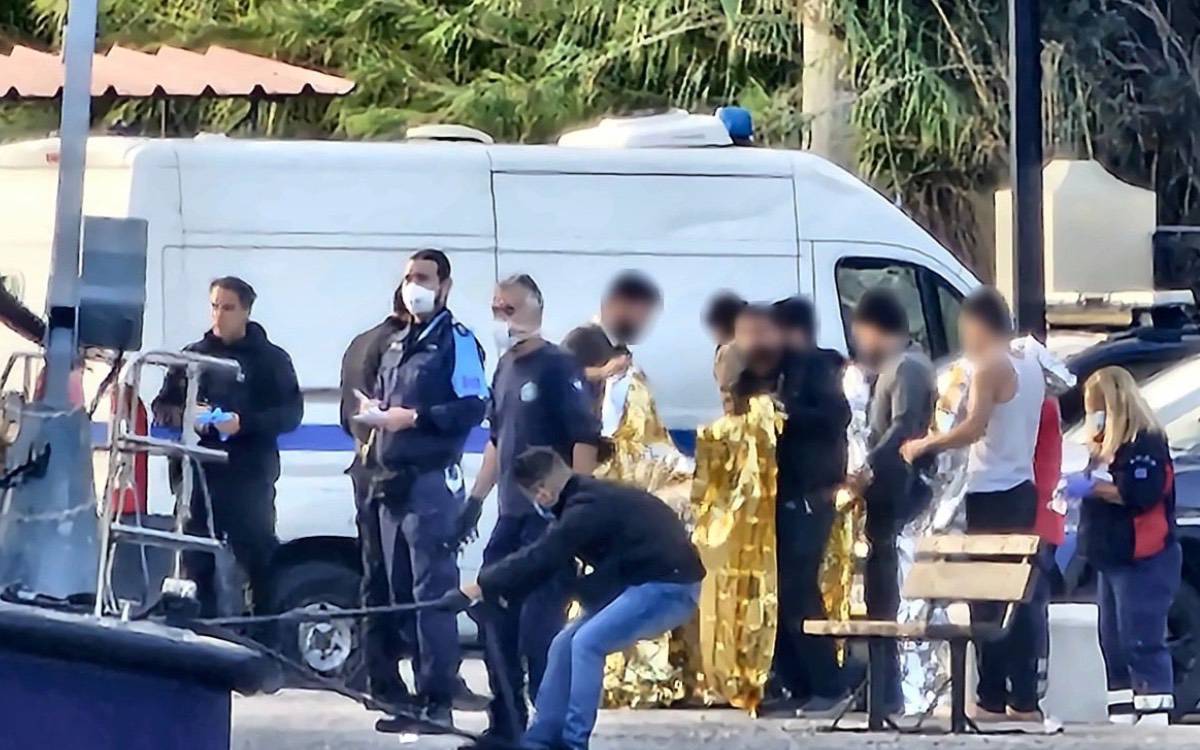 Ege Denizi'nde biri çocuk 12 mülteci öldü
