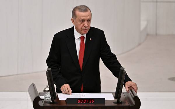 Erdoğan’dan Meclis açılışında “yeni Anayasa” mesajı