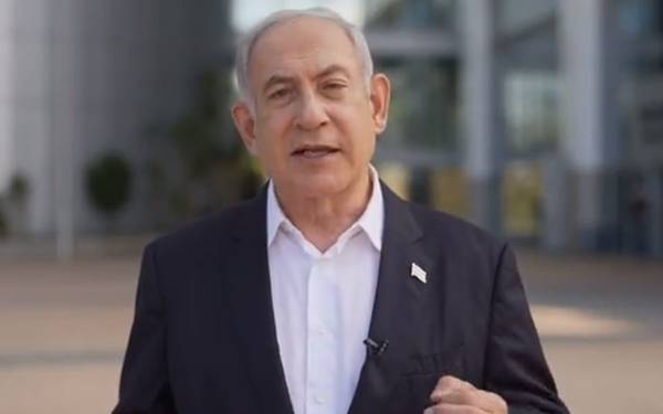 Netanyahu: Bu bir operasyon veya karşılıklı saldırı değil, savaş