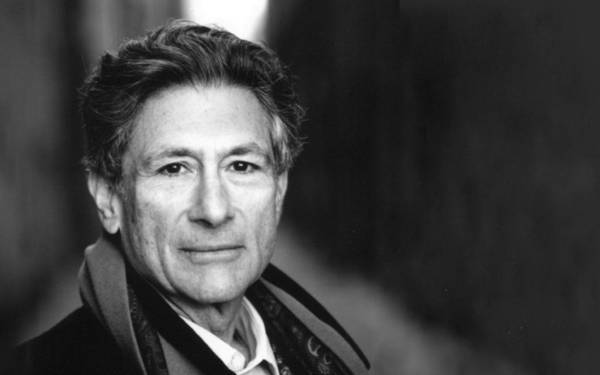 Edward Said'in hayatını anlatan 'Aklımdaki Diyarlar' kitabı çıktı