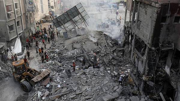 BBC'nin haber dili tepki çekti: Gazze'de 'öldü', İsrail'de 'öldürüldü'